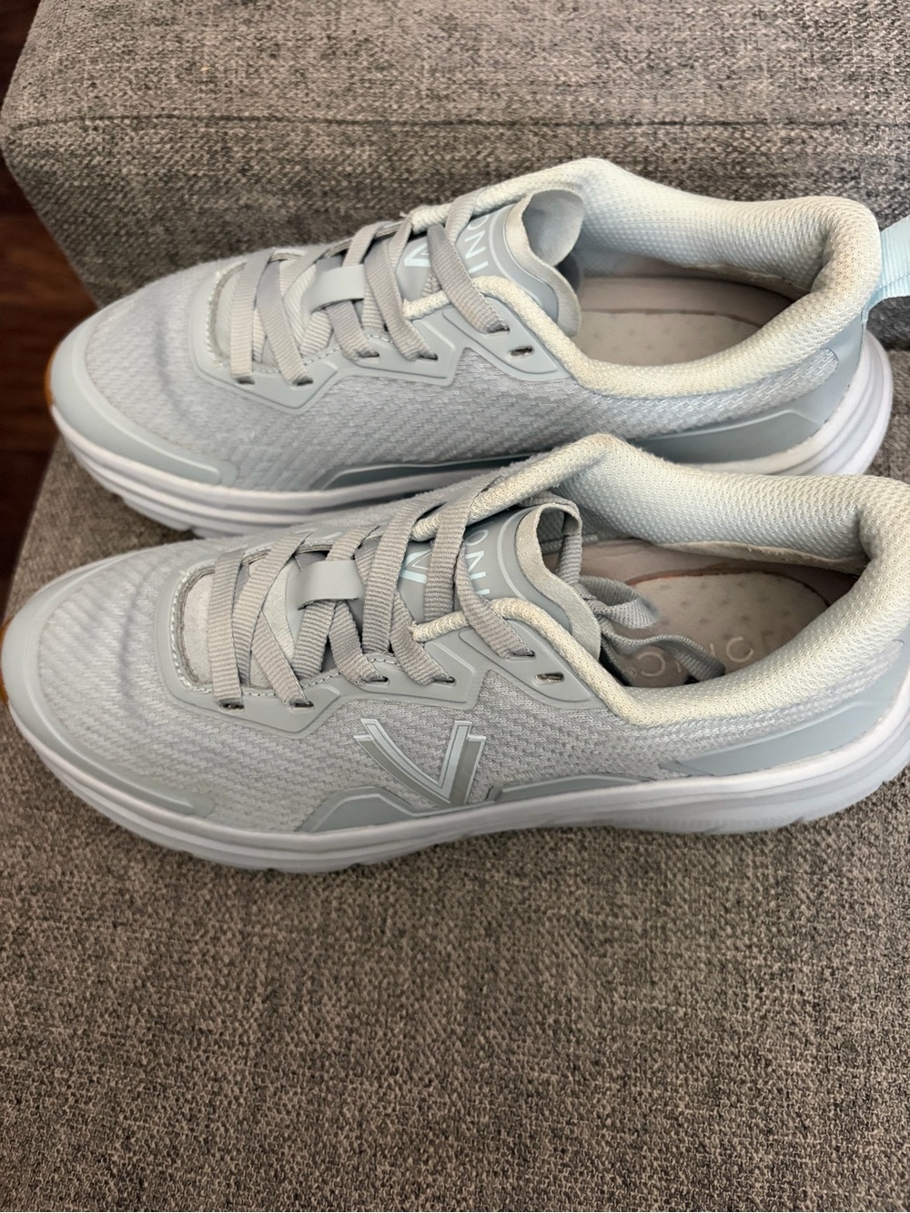 VIONIC - “Walk Max” Women’s Size 7 - Picture 2 of 4